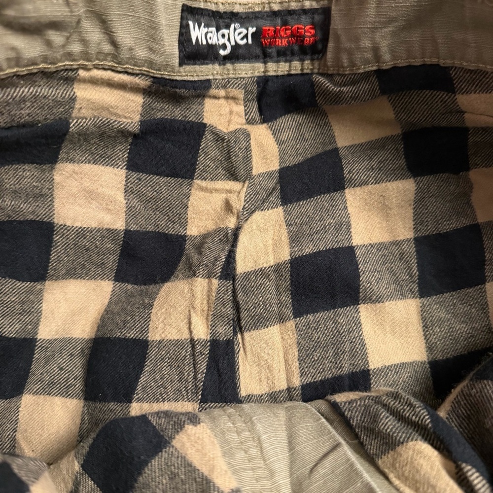Wrangler Riggs Workwear Flannel Lined Cargo Pants Men’s 36x34 Khakis - Picture 7 of 7